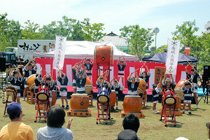 ۍinLO Photo11