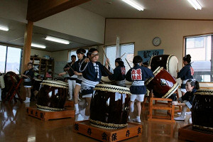V  Photo6