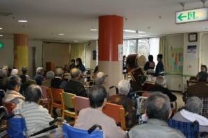 H̉ Photo1