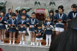EՂ Photo3