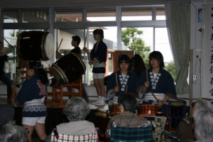 ̉ Photo1