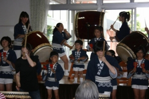̉ Photo6