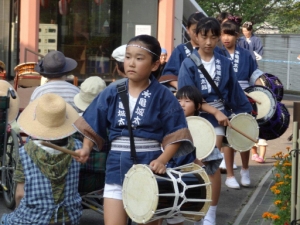 ̉ Photo3
