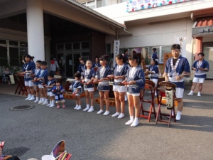 ̉ Photo6