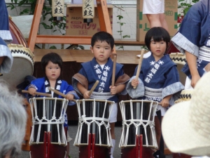̉ Photo9
