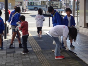 J:COM@CLEAN@UP@OUR@TOWN Photo8