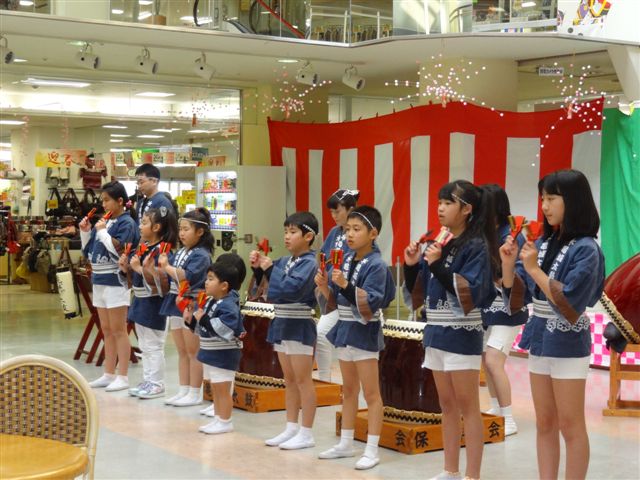 E҂  Photo13