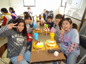 PO`Q̂a  Photo1