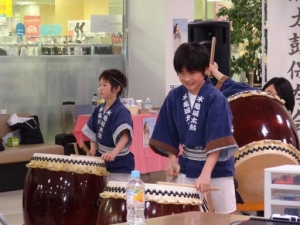 sA^E Photo4