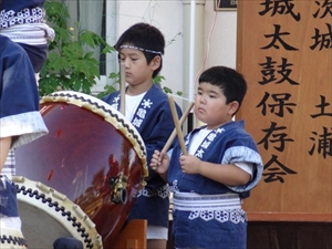 ̉ Photo10