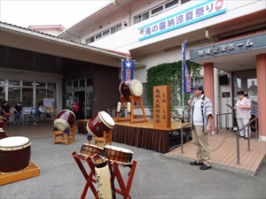 ̉ Photo1