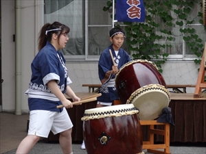 ̉ Photo2