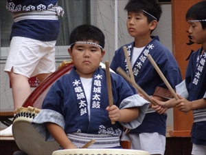 ̉ Photo7